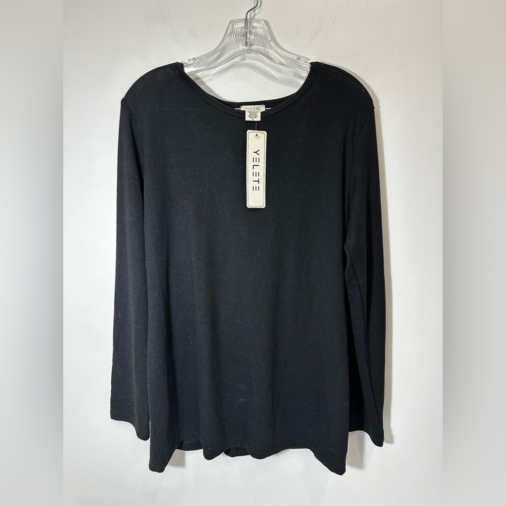 NEW Yelete Sexy Back Sweater Racerback